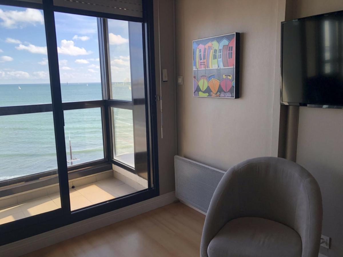 Appartement T2 Refait A Neuf Avec Balcon Face Mer Et Ascenseur, Au Coeur Des Sables-D'Olonne - Fr-1-485-70 Les Sables-dʼOlonne 외부 사진